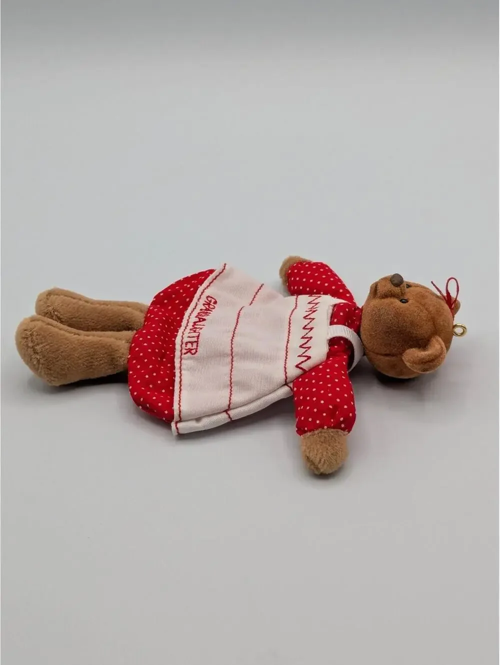 Hallmark Keepsake Granddaughter 2002 Vintage Christmas Ornament